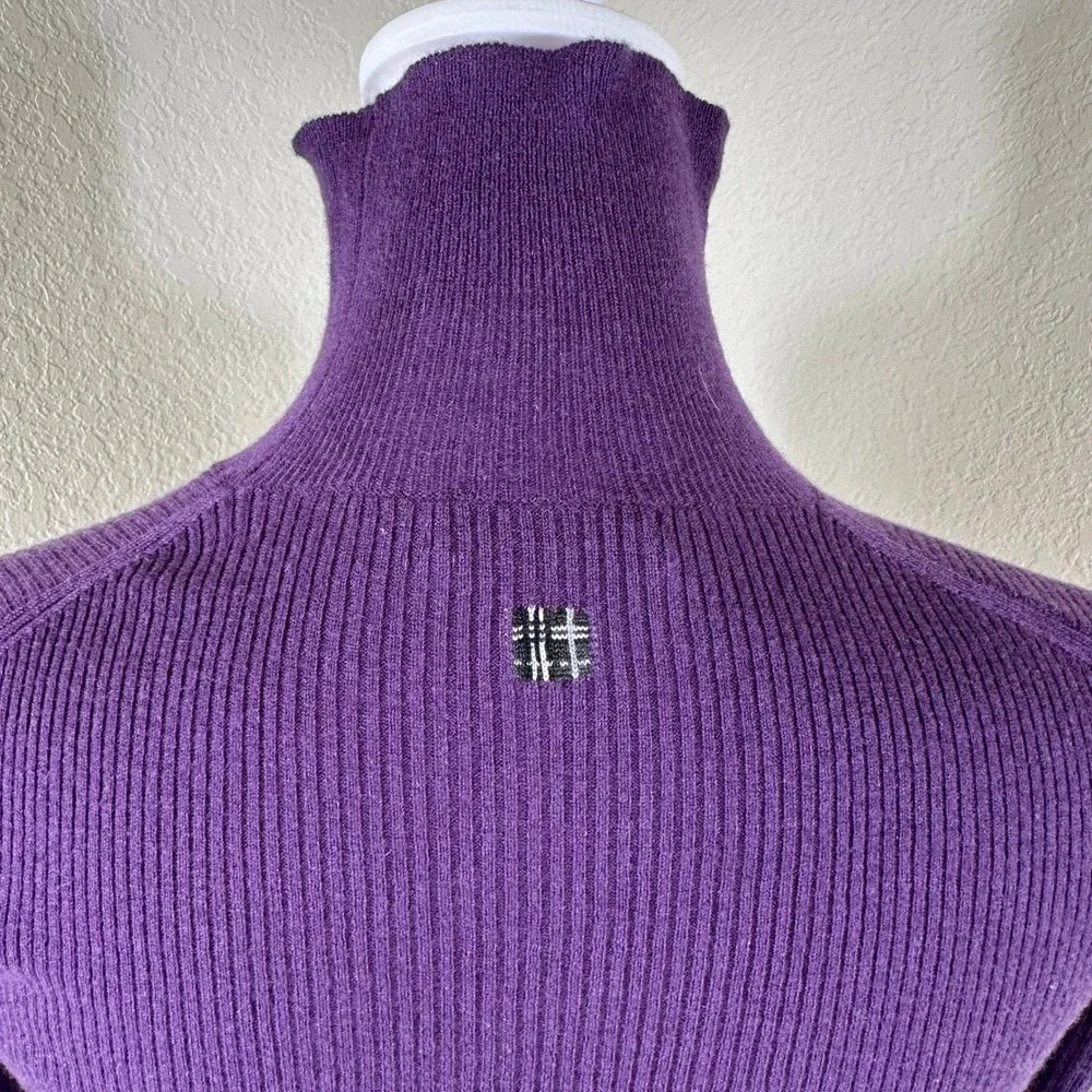 Burberry london turtleneck
